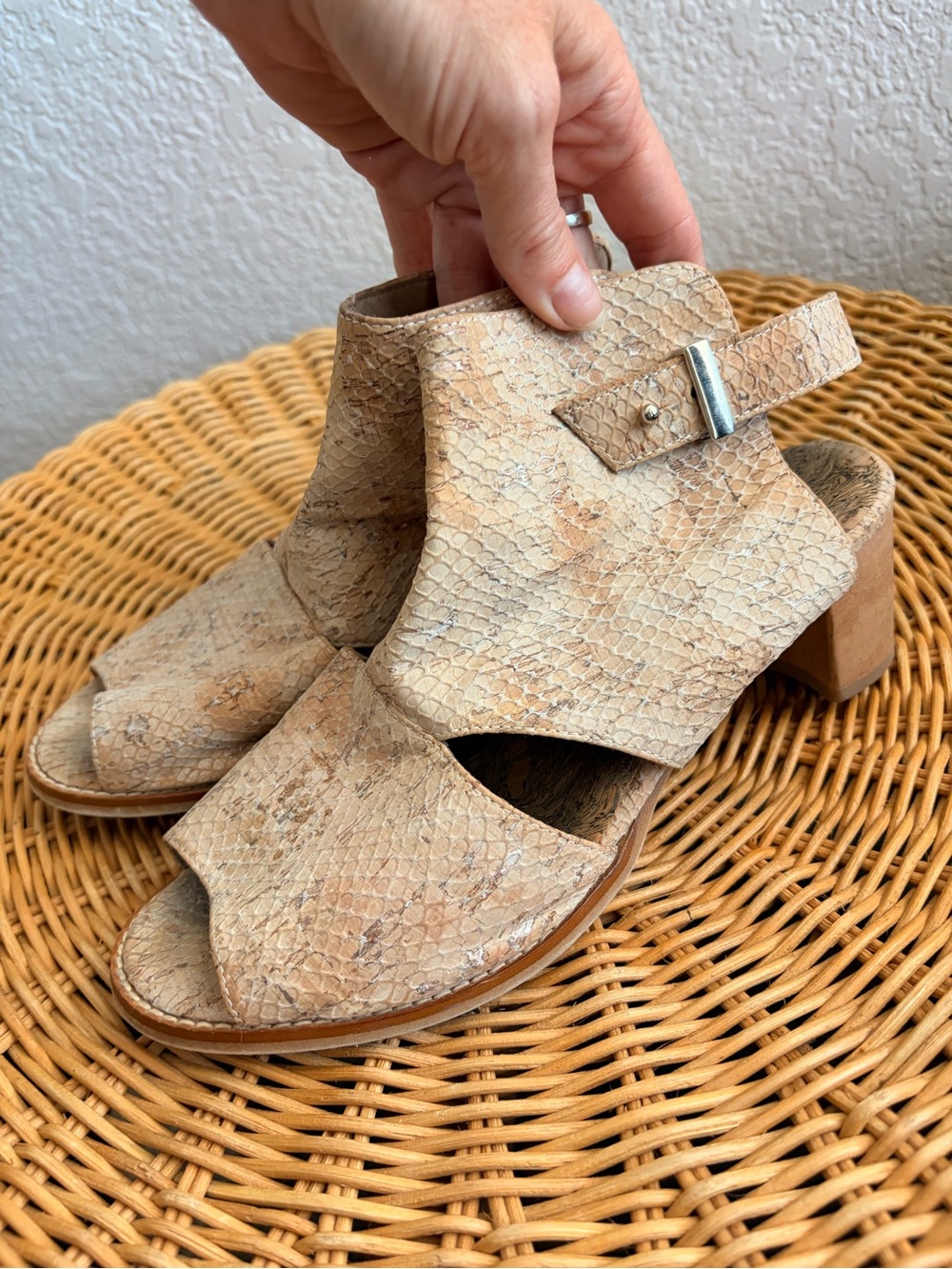 BHAVA heels - size 6.5 / 37